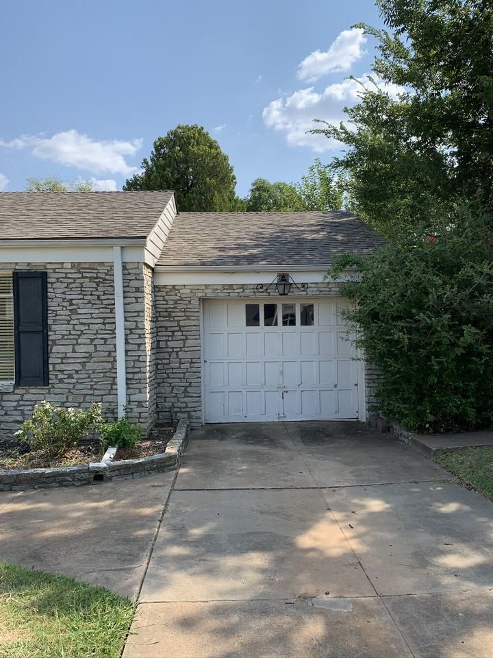 1116 Park Manor Drive - Photo 3 of 32