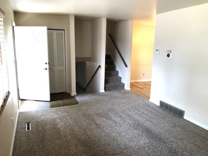 204 E Swallow Rd - Photo 2 of 23