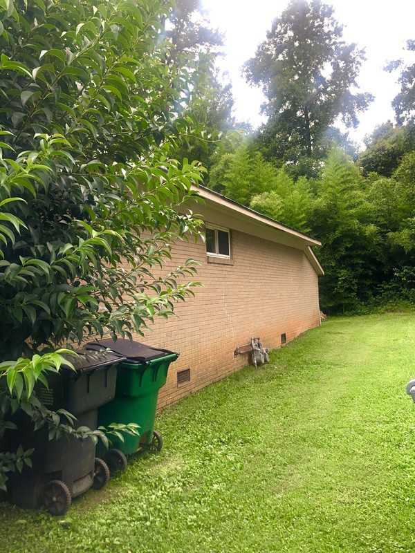 1806 Herrin Ave - Photo 2 of 13