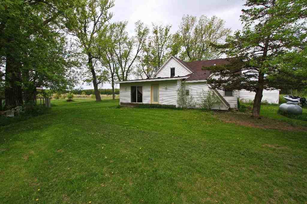 32685 Palm St NW - Photo 2 of 20