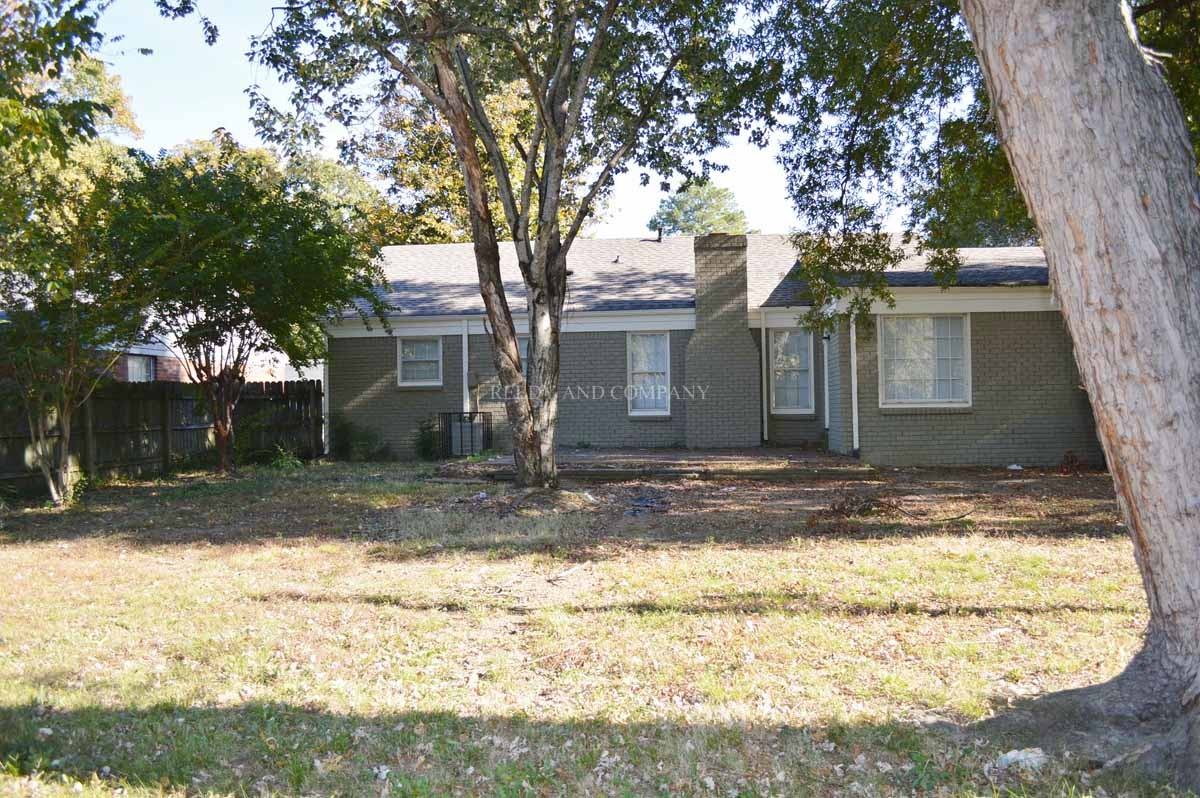 3039 Dothan St - Photo 2 of 10