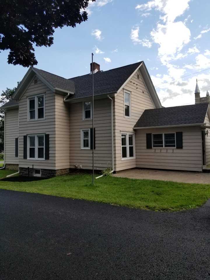 309 309 W Main St House - Photo 2 of 15