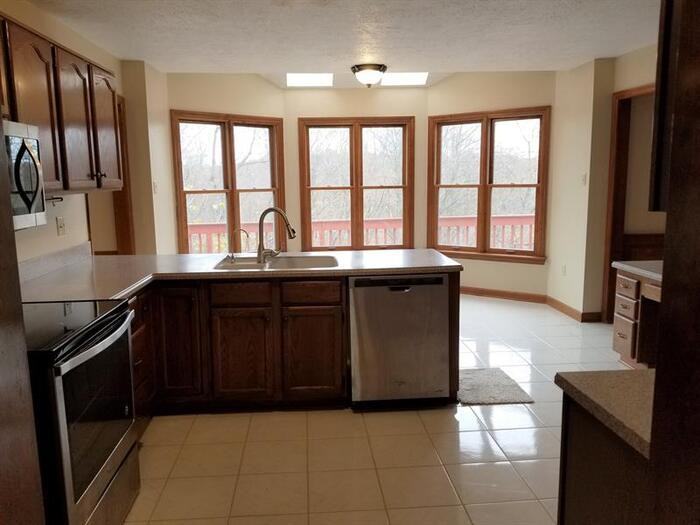 2439 Dogwood Dr - Photo 3 of 23