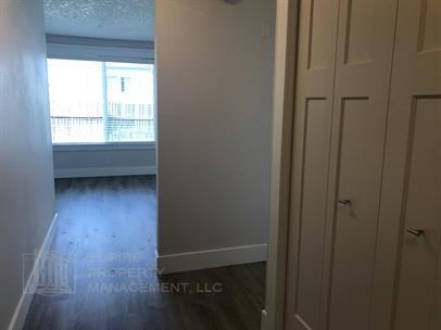 569 Holbrook Lane - Photo 3 of 14