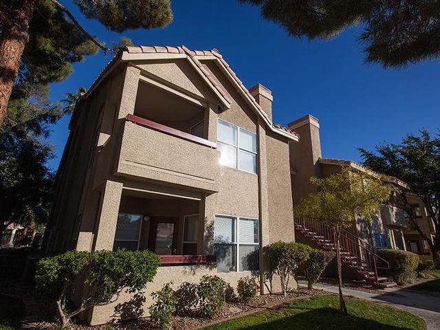 3625 S Decatur Blvd - Photo 4 of 26