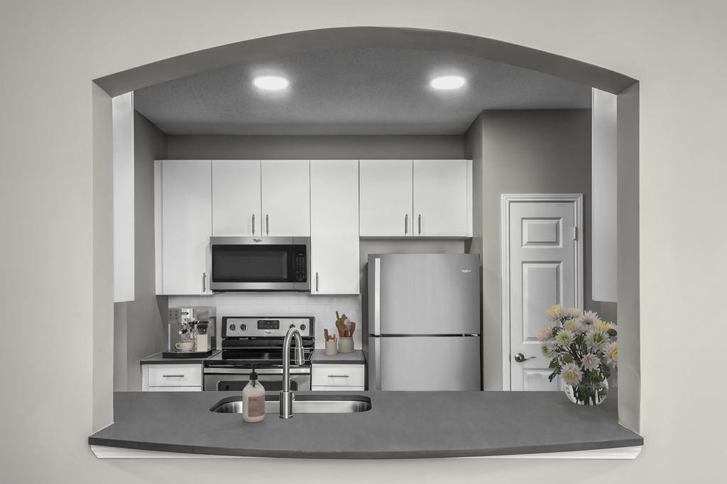 Camden Deerfield - Photo 3 of 31