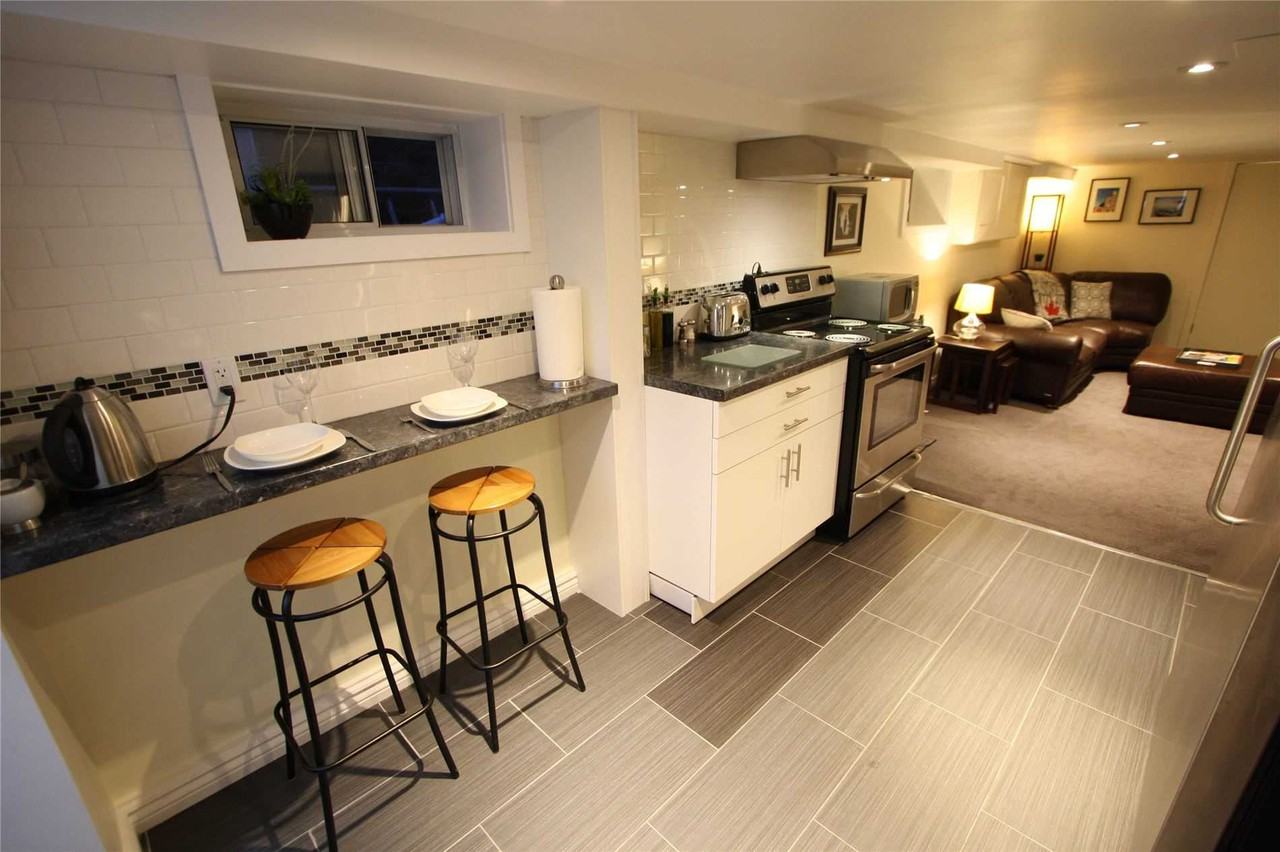 Queen St E & Woodbine Ave - Photo 6 of 16