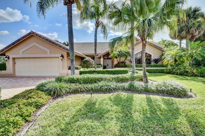 17578 Foxborough Ln - Photo 3 of 50