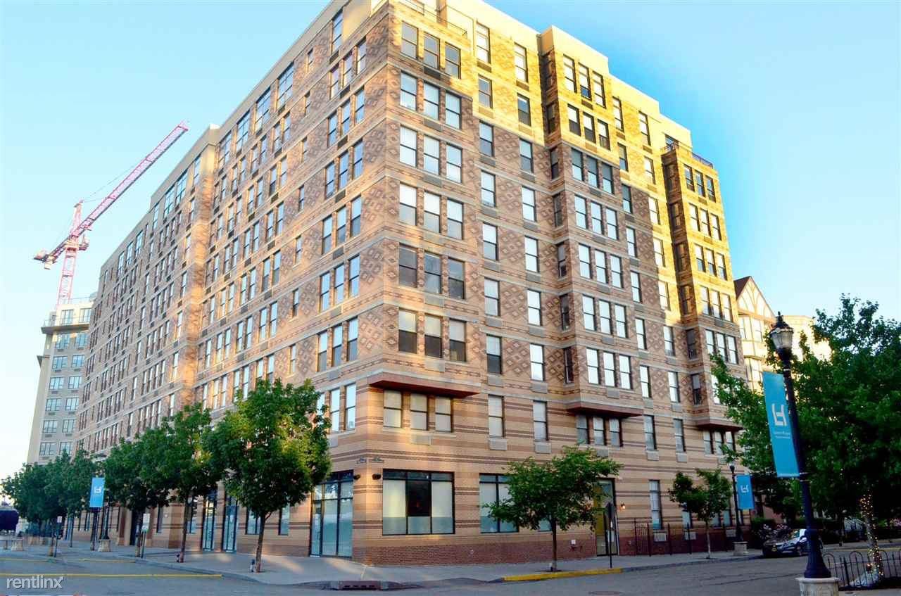 30 Regent St Apartments for Rent in The Waterfront, Jersey City, NJ