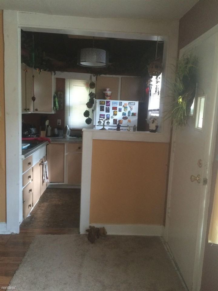 1020 Moon Run Rd - Photo 3 of 8