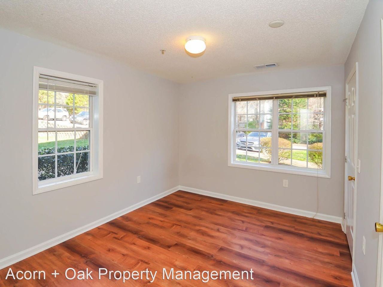 2020 University Woods Rd - Photo 3 of 8