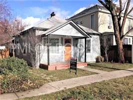 featured image of 2704 W Jefferson St