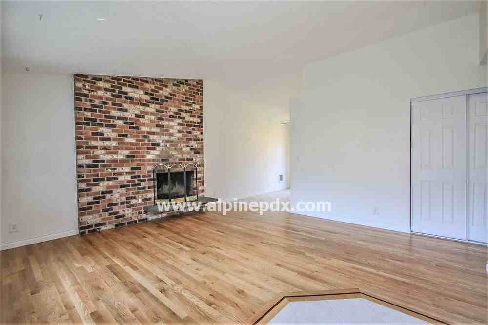 2006 Se Marion St - Photo 2 of 16