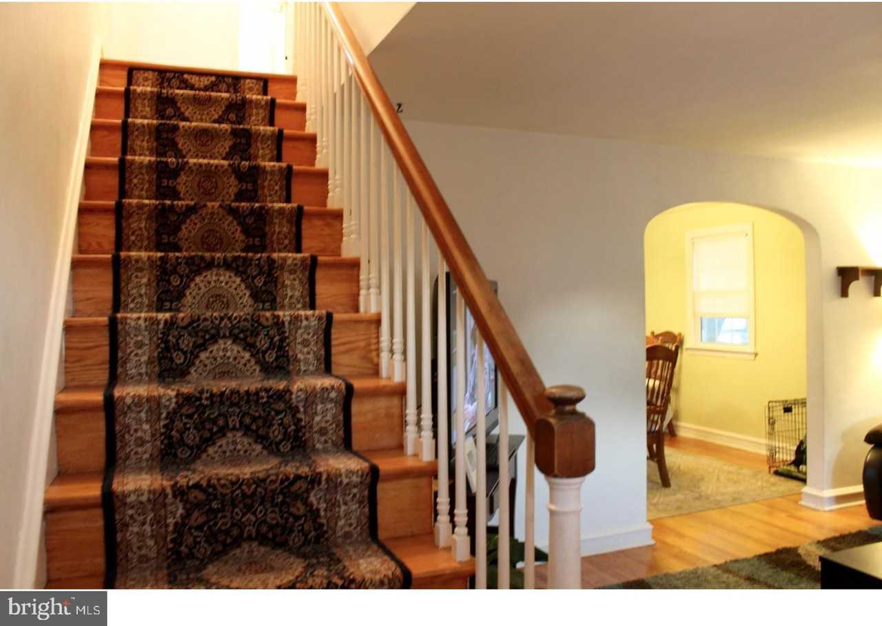 965 Greenbriar Ln - Photo 2 of 19