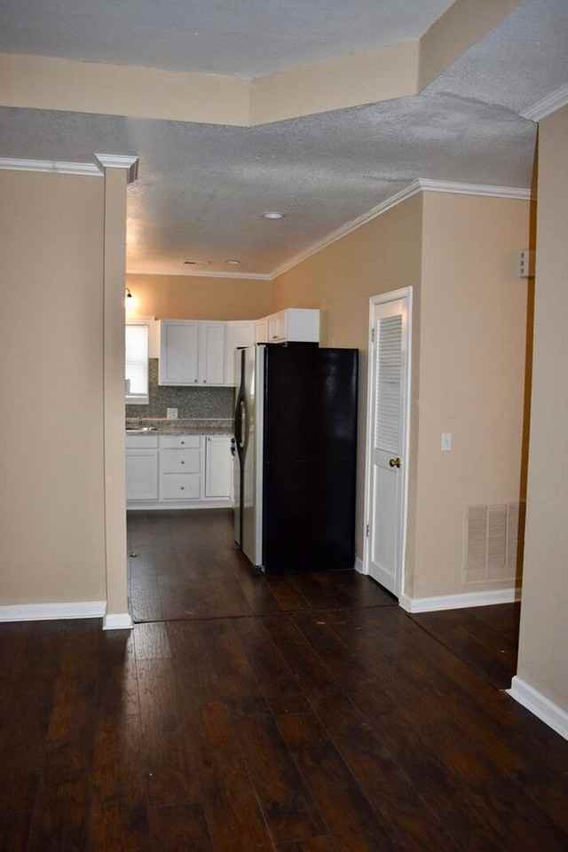 7311 Blue Ridge Blvd - Photo 3 of 32