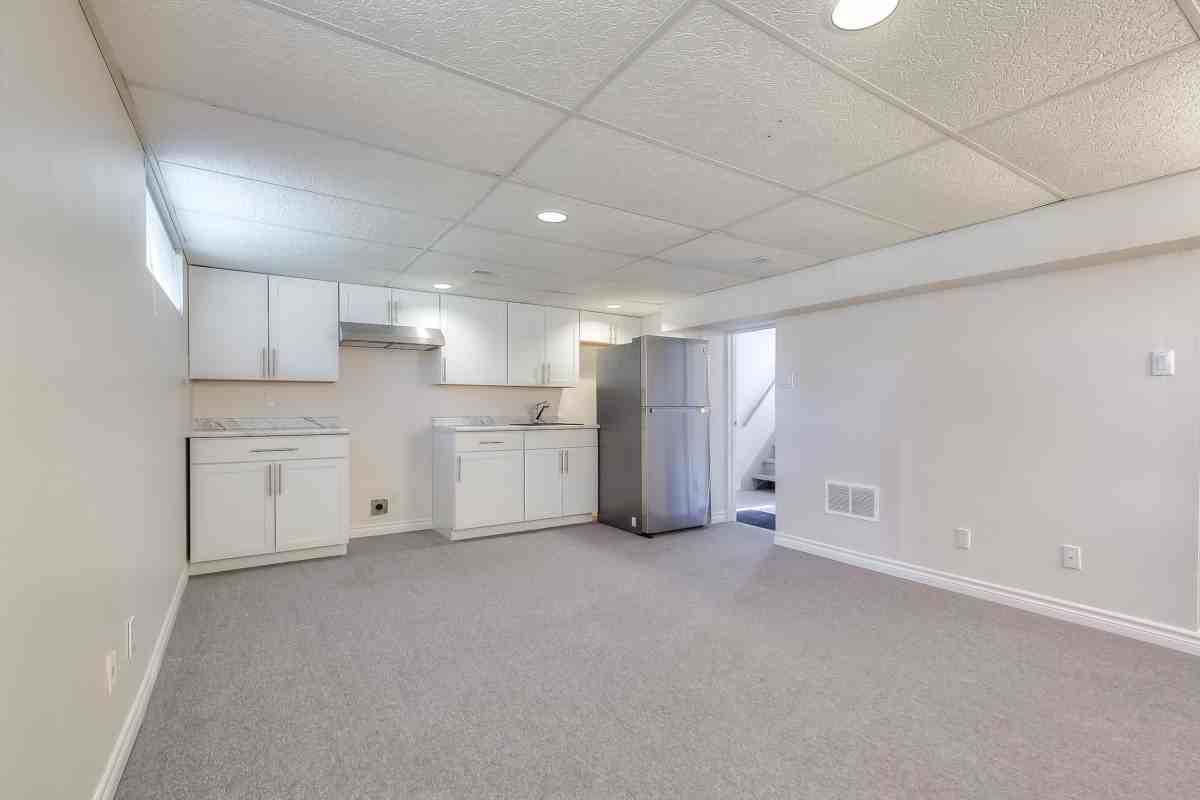 12 Davidson Road - Photo 3 of 7