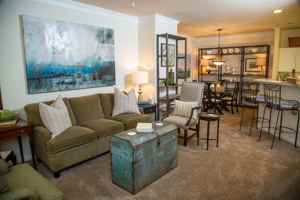 featured image of 900 Walton Way