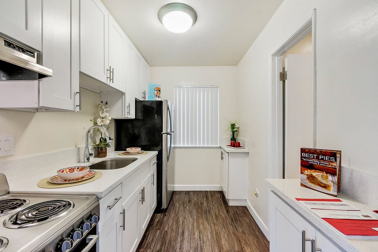 Aqua South - Photo 5 of 116