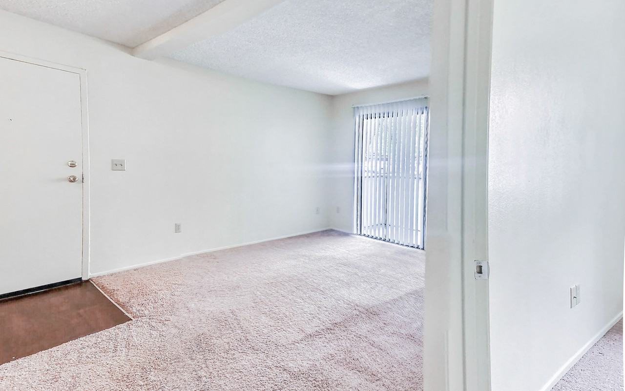 2045 Village Park Way - Photo 2 of 10