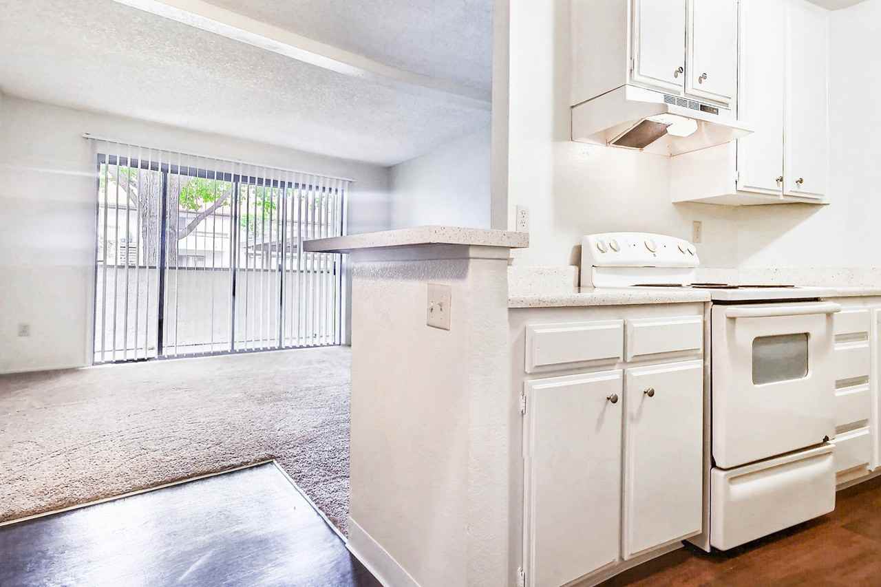 2045 Village Park Way - Photo 3 of 10