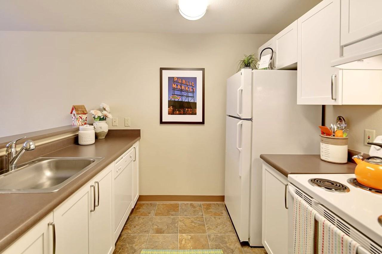 16720 6th Avenue West - Photo 2 of 12