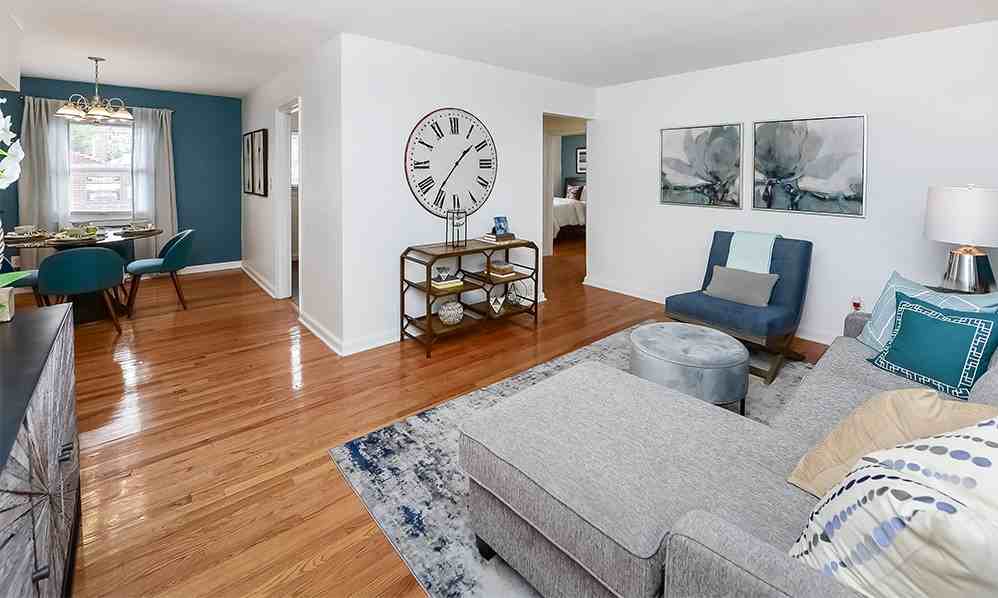 Elmwood Village Apartments and Townhomes - Photo 7 of 19