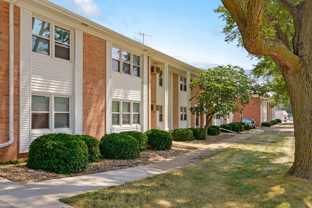 Plaza Manor - Photo 1 of 1