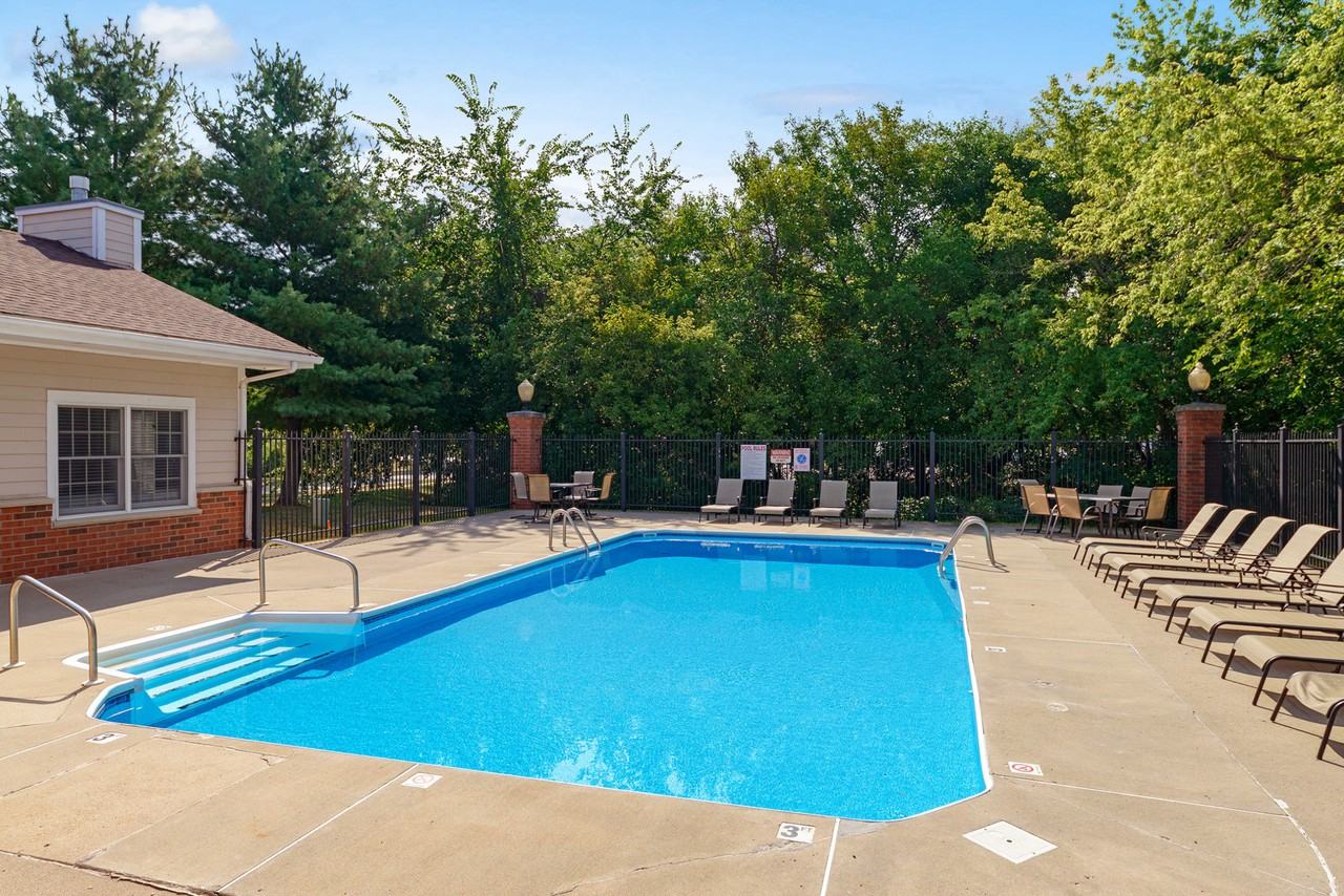 Crescent Chase - Photo 6 of 45