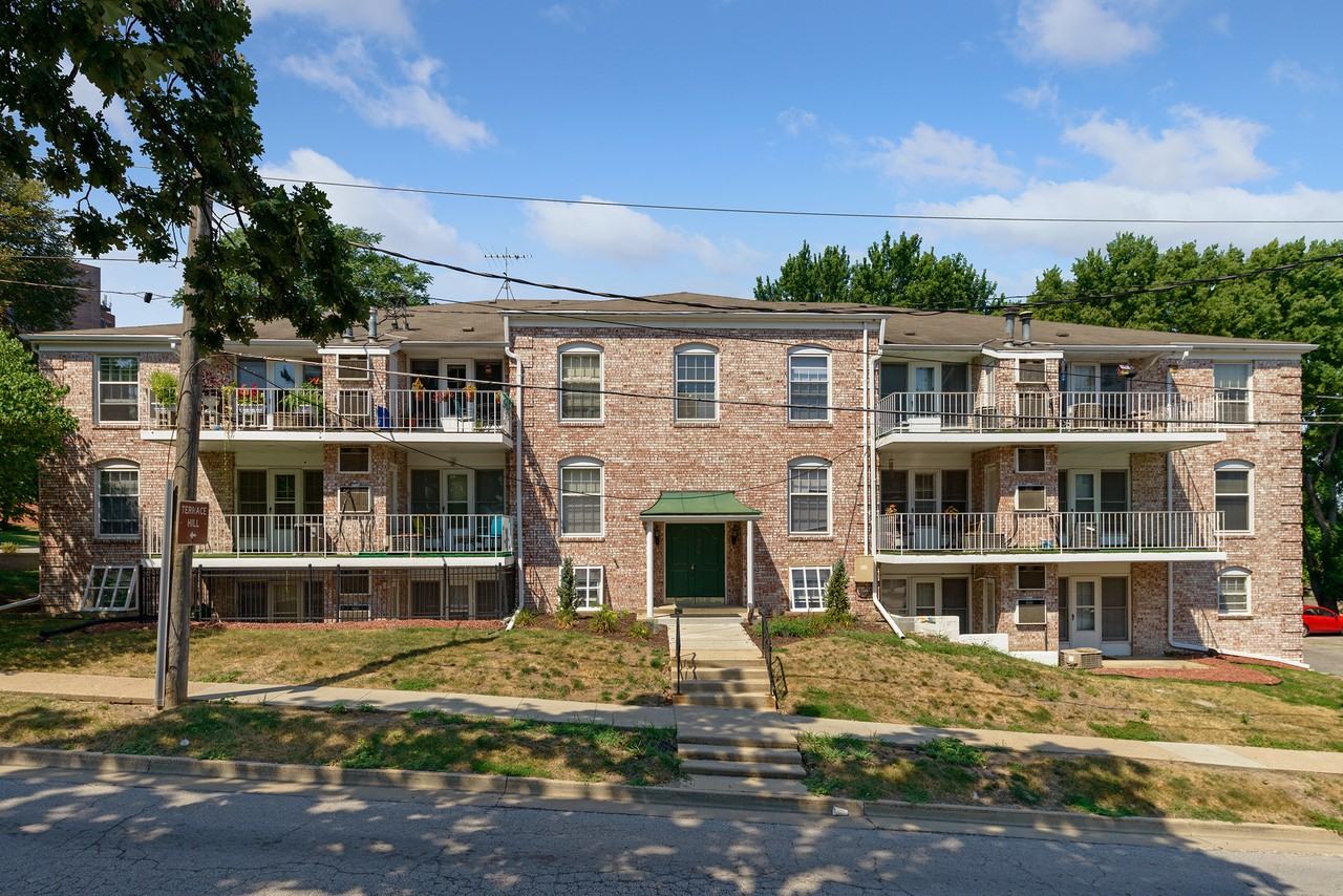 The 31st Street Apartments - Photo 2 of 23