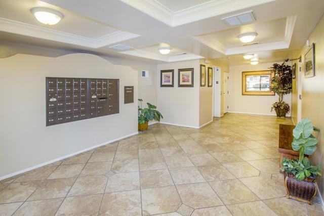 Astoria Mountain View - Photo 3 of 12