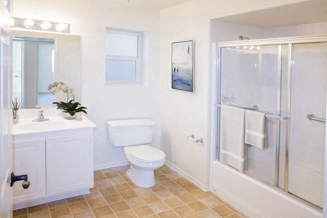 Astoria Mountain View - Photo 6 of 12