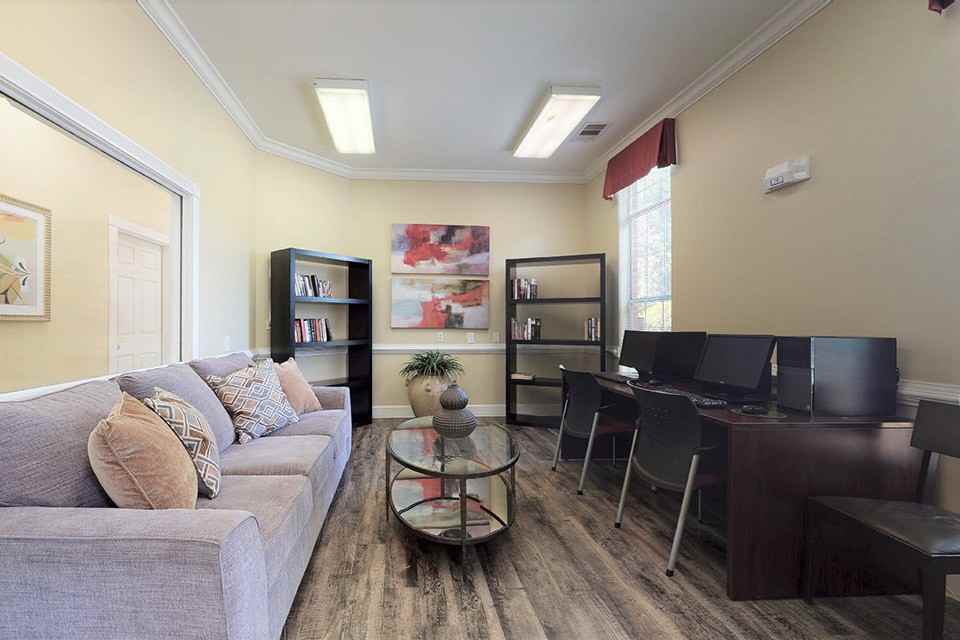 Ashley Cascade Apartments 1371 Kimberly Way, Atlanta, GA 30331 Zumper