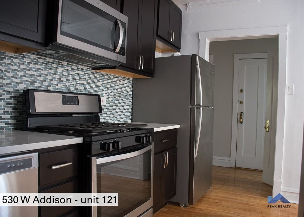 510-34 W. Addison St. - Photo 3 of 34