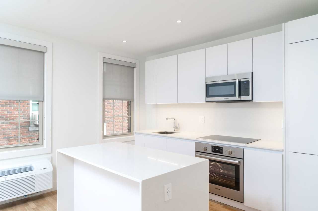 501 12th Street - Photo 2 of 34