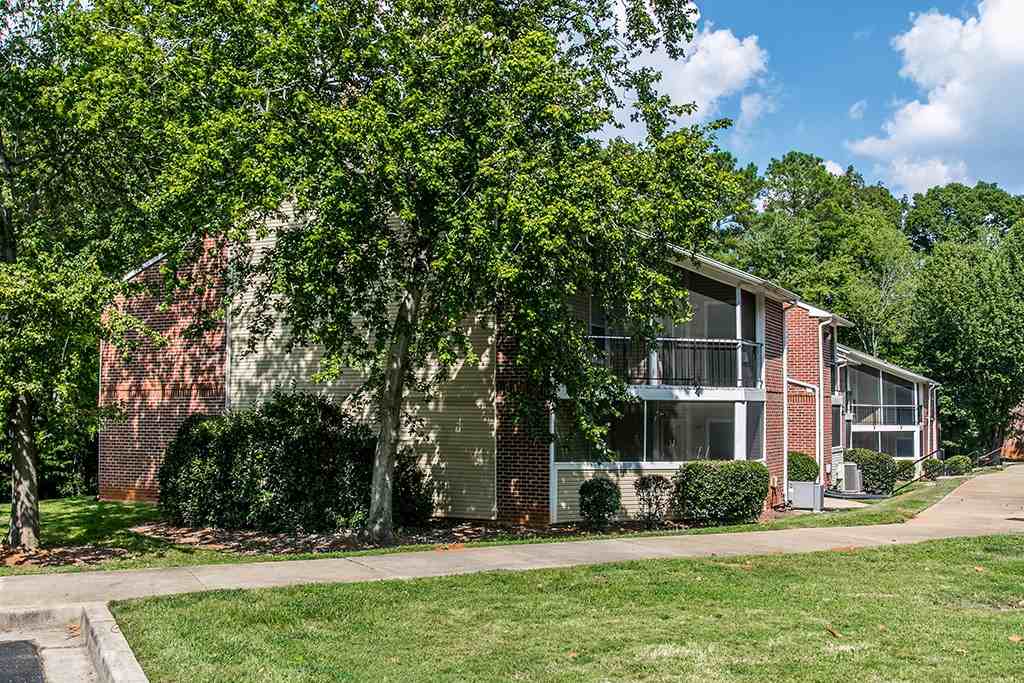 1340 Longcreek Drive - Photo 3 of 18