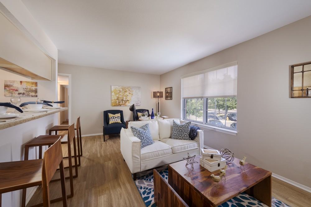 Potomac Vista Apartments - Photo 4 of 20