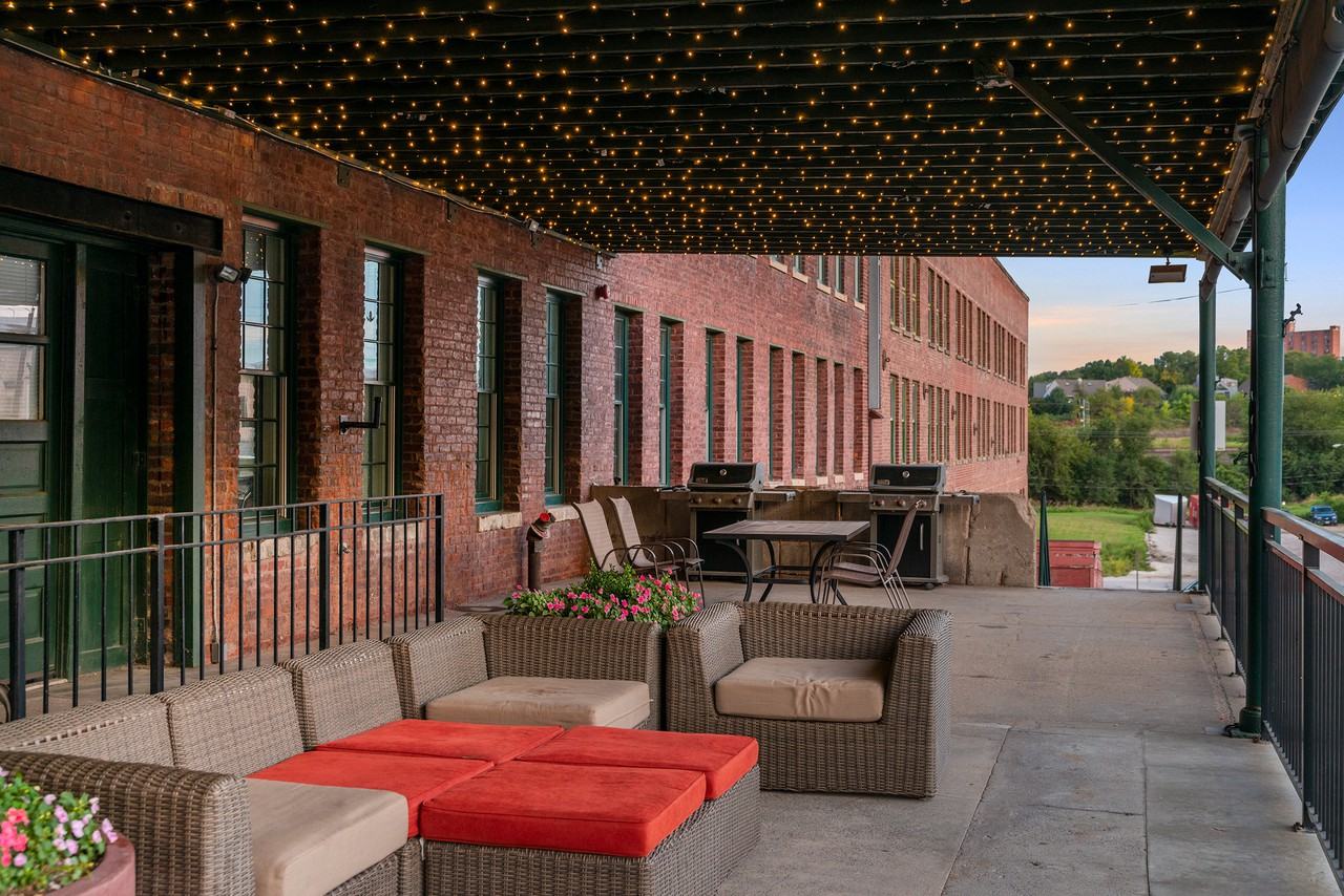 L15 Lofts - Photo 2 of 50