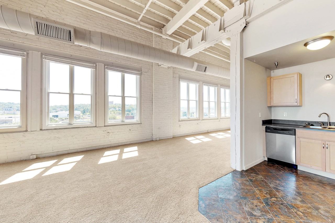 L15 Lofts - Photo 7 of 50