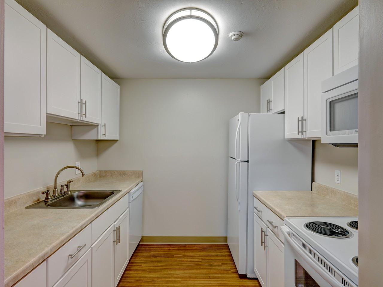 Rockingham Glen - Photo 2 of 14