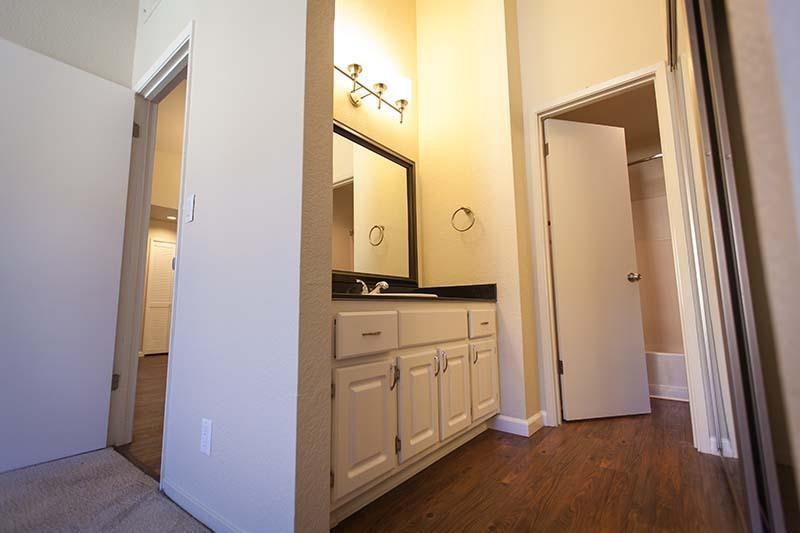 Laurel Grove - Photo 7 of 47