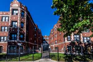 featured image of 7944 S Paulina St