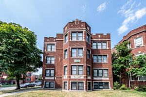 featured image of 7956 S Eberhart Ave