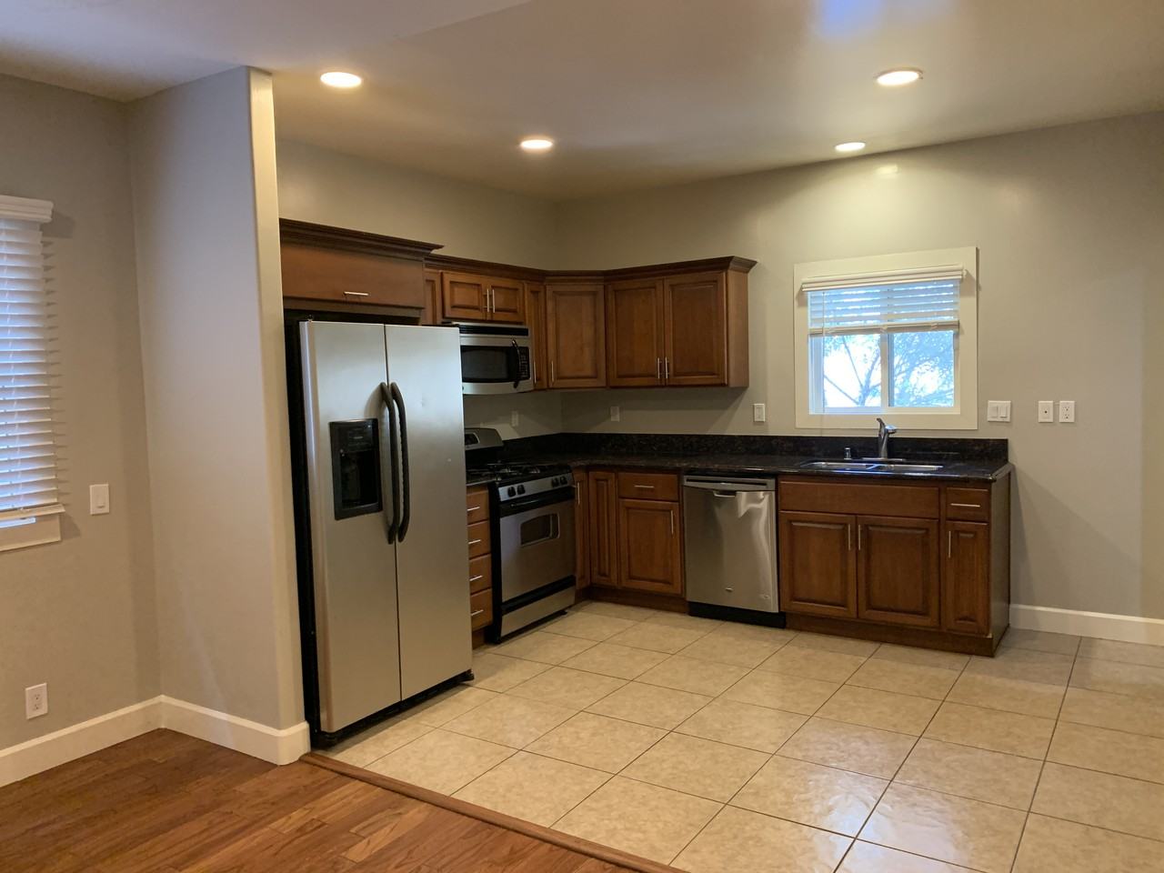 1918 Broadway, San Diego, CA 92102 3 Bedroom Apartment for Rent