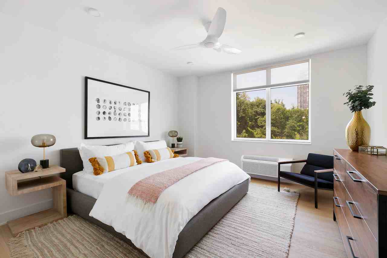 The Duchess - Photo 5 of 37