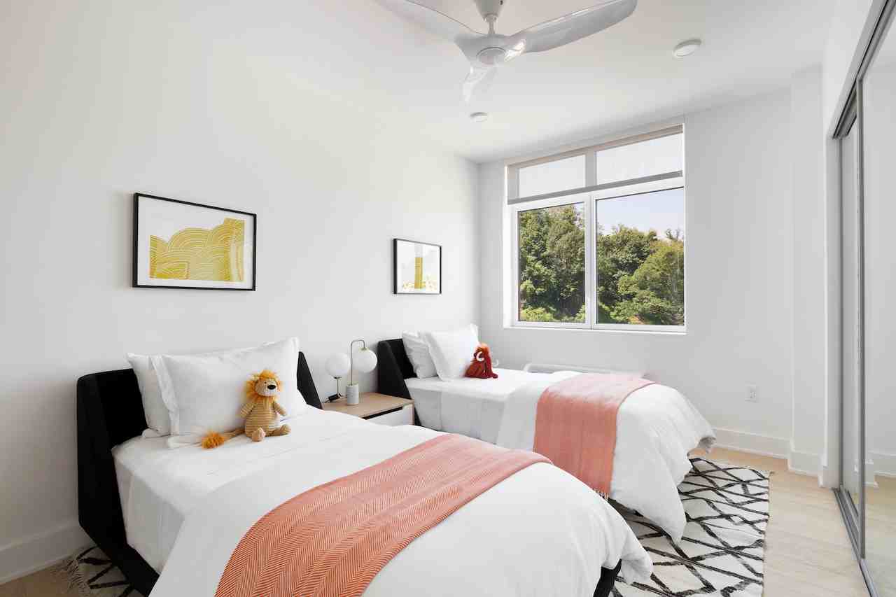 The Duchess - Photo 7 of 37