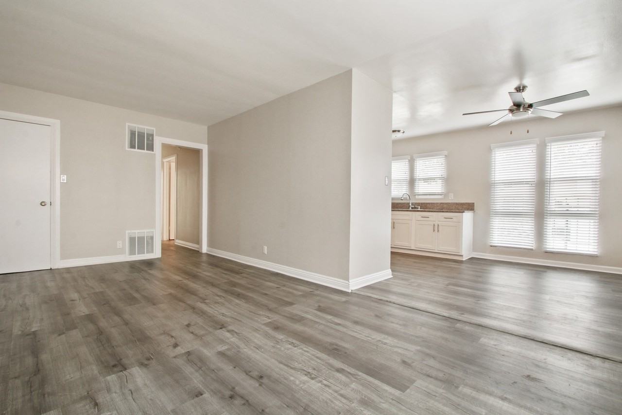 4018-4024 Gelber - Photo 2 of 34