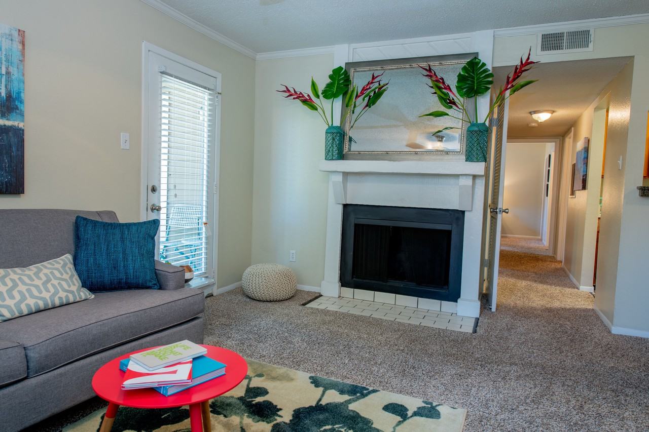 Emberwood Apartments - Photo 3 of 32