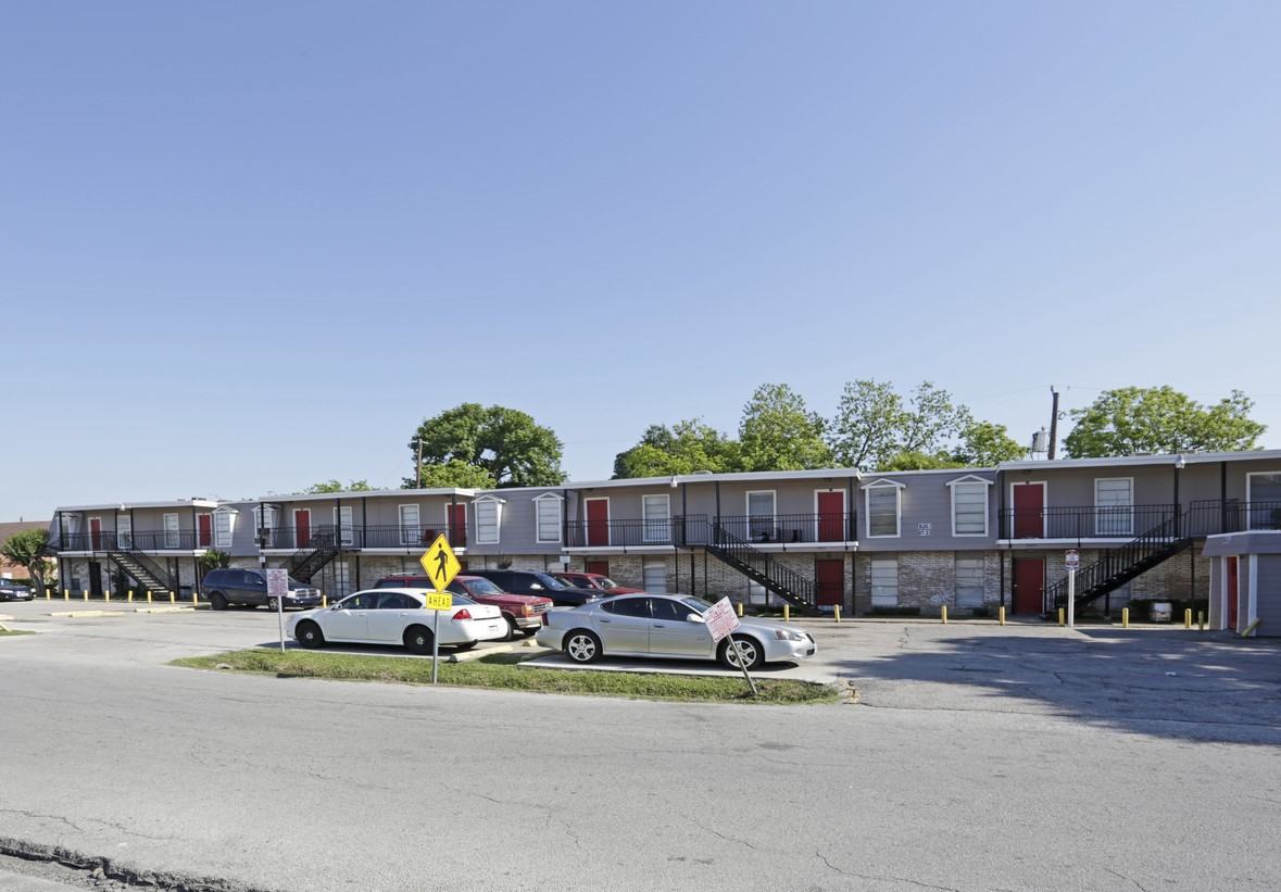 3645 Alice St Apartments in OST South Union, Houston, TX 77021 Zumper