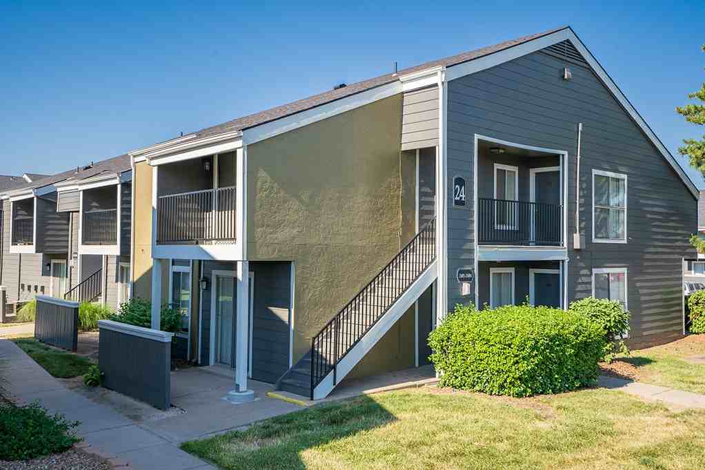 Claremont - Photo 4 of 37