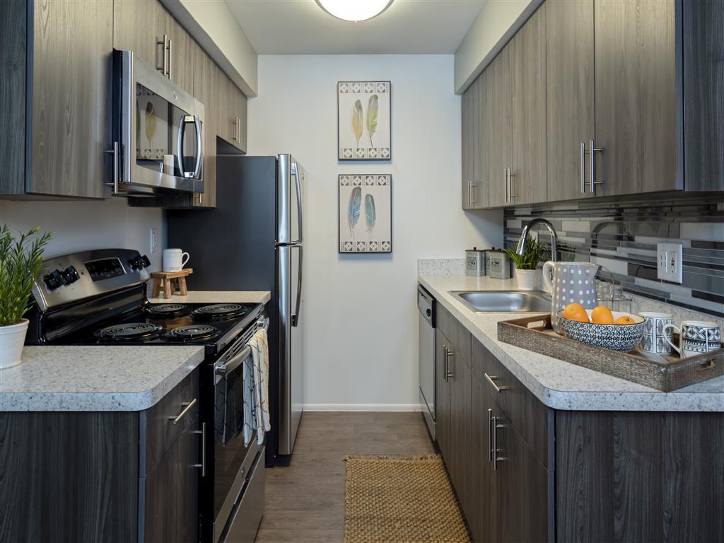 Ann Arbor Woods - Photo 6 of 26